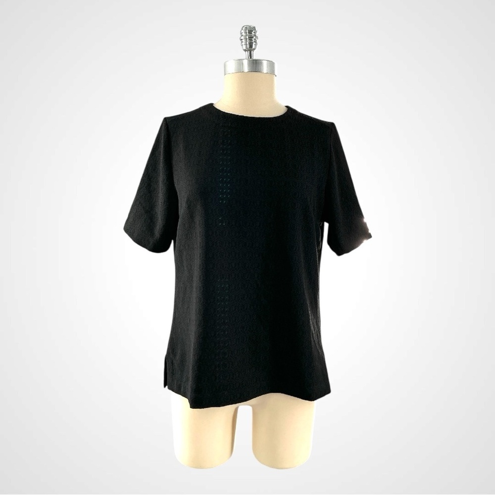 CHANEL Elegant Black Short Sleeve Top